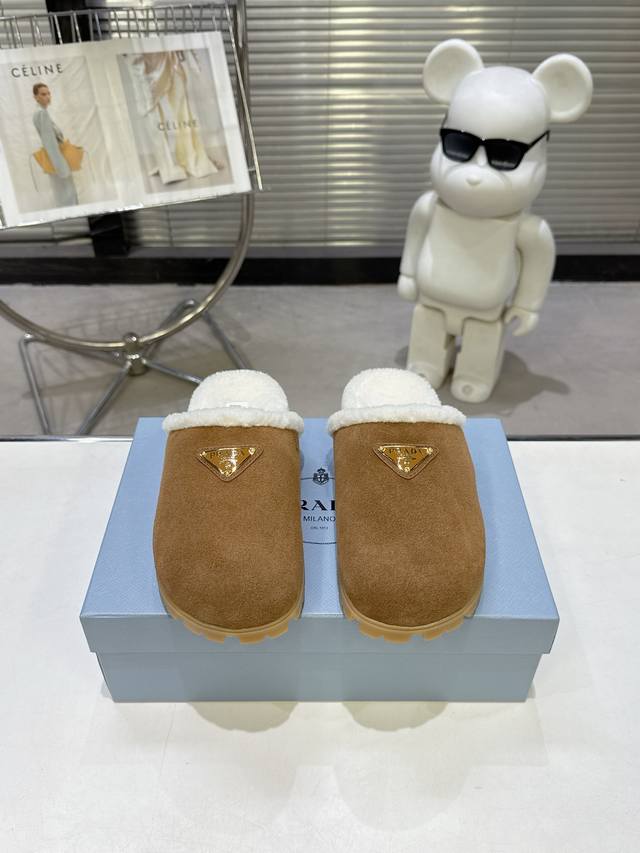 Latest Collection! Prada Fall/Winter New Style Furry Slippers Triangle Buckle Br