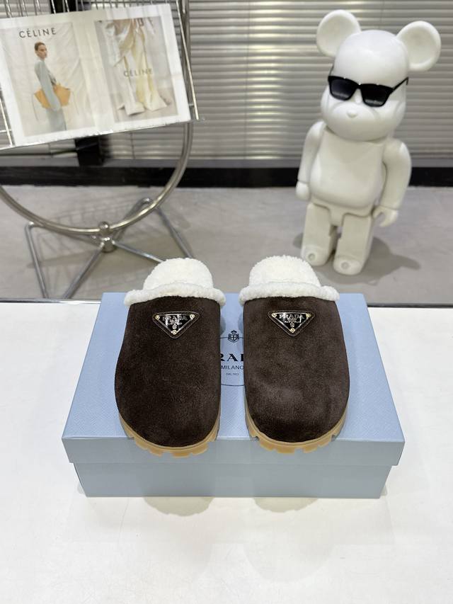 Latest Collection! Prada Fall/Winter New Style Furry Slippers Triangle Buckle Br