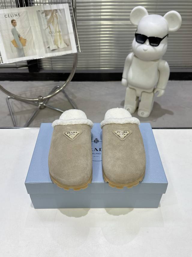 Latest Collection! Prada Fall/Winter New Style Furry Slippers Triangle Buckle Br