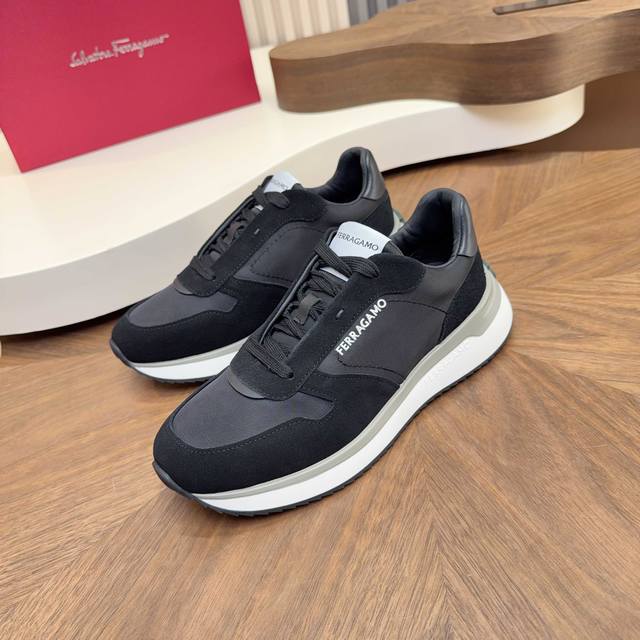 F Top-tier Ferragamo street style casual shoes series, same as those sold in bou