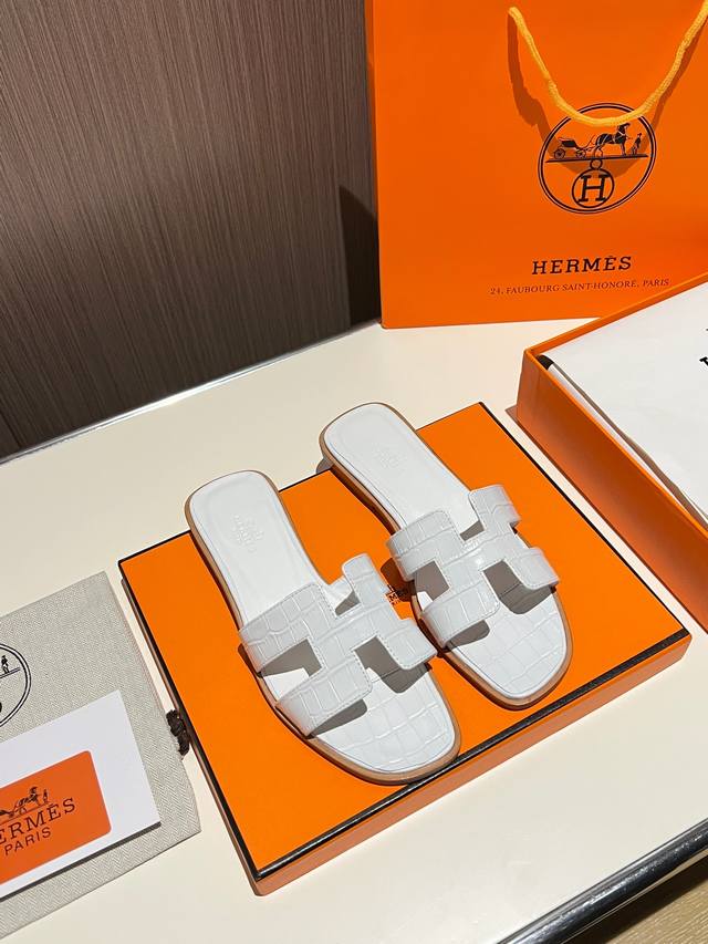 Hermes 2025 Spring/Summer New Color Classic Oran Color Block Racer Women's Slipp