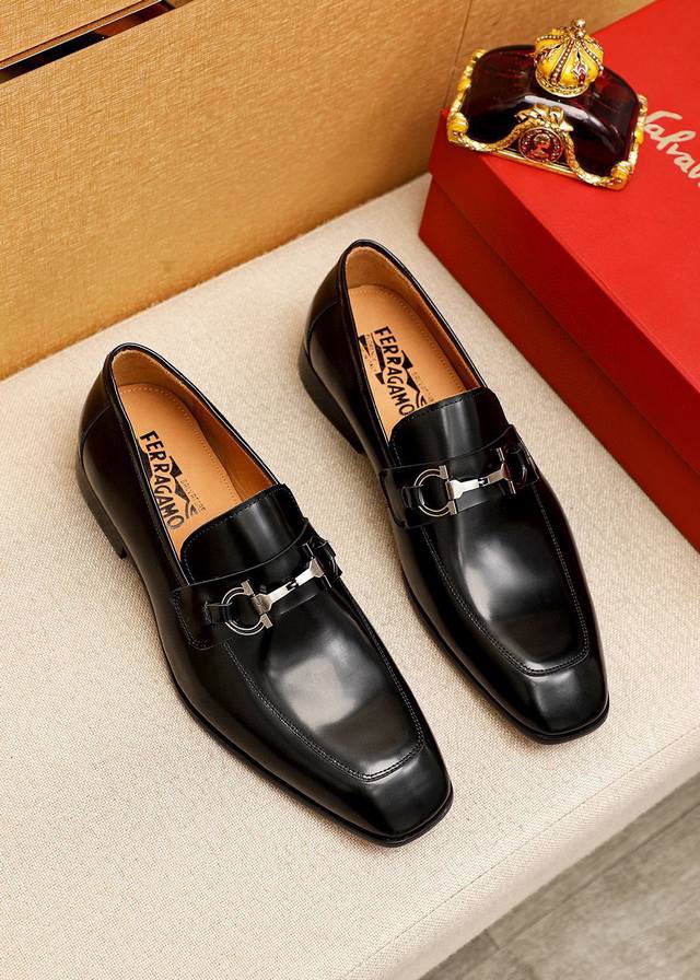 Product Trademark: Ferragamo Casual Leather Shoes True Sizes: 38-44, 45-46 (Cus