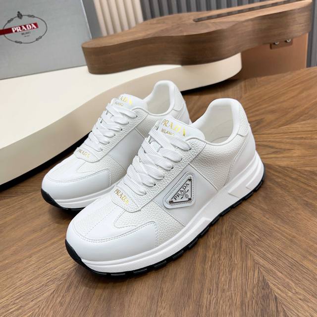 Prada Summer New Bike Fabric Sneakers! Low-top lace-up sneakers, stylish and el