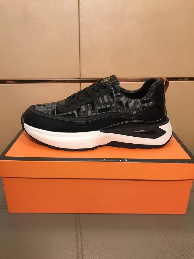 Factory Price p Fendi Men's New Low-Top Casual Shoes are now available. The uppe