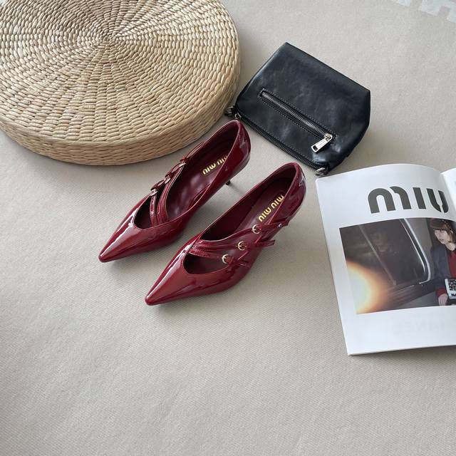 Miu Miu 2025 Top-Tier Boutique Autumn/Winter New Arrivals Official Website Exclu