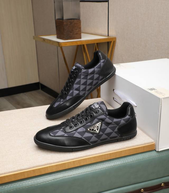 Factory Price Prada 2025 Latest Original Replica! Top-notch craftsmanship, Ital