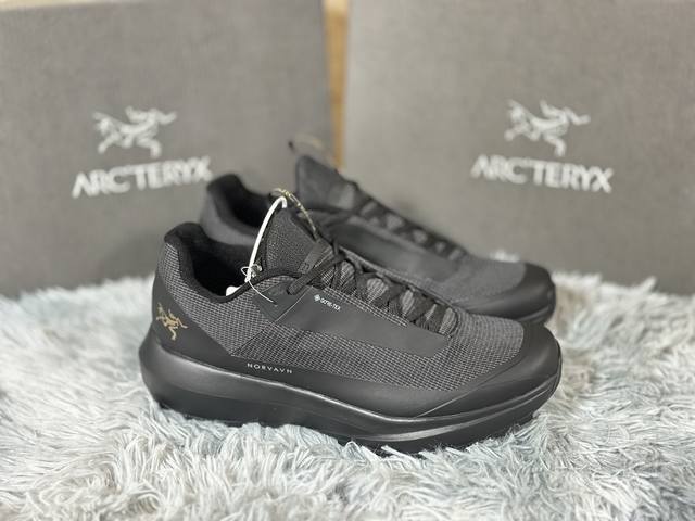 Real Price Arc'teryx Ld4 Sizes: 39-45 Featuring a Vibram Megagrip outsole for su