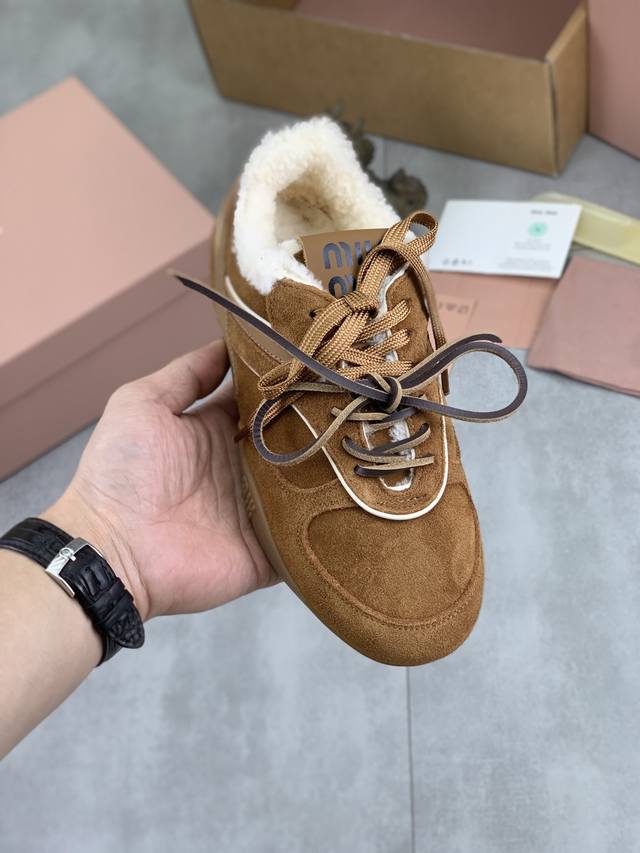 Factory direct price, genuine wool lining, Miu Miu x New Balance NB530 casual sp