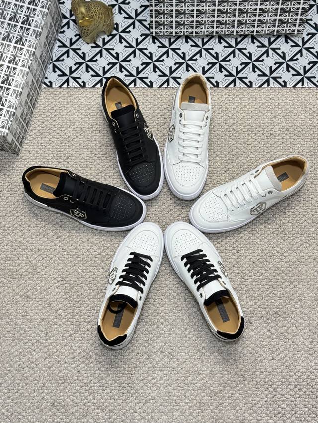 philipp plein - German trendy casual style! Made of cowhide! Simple yet stylish,