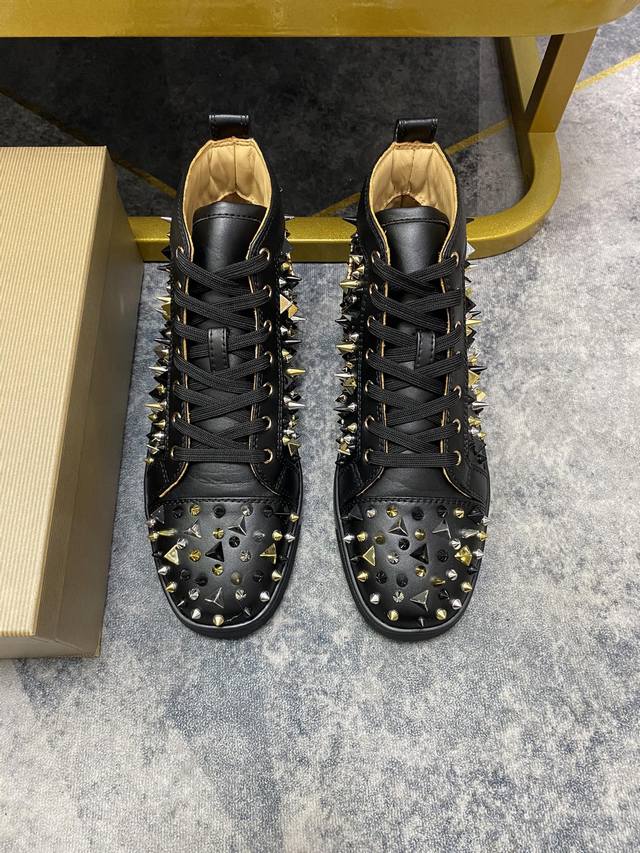 Factory Price p Custom-made Couple Style. Christian Louboutin Cl Red Sole Shoes