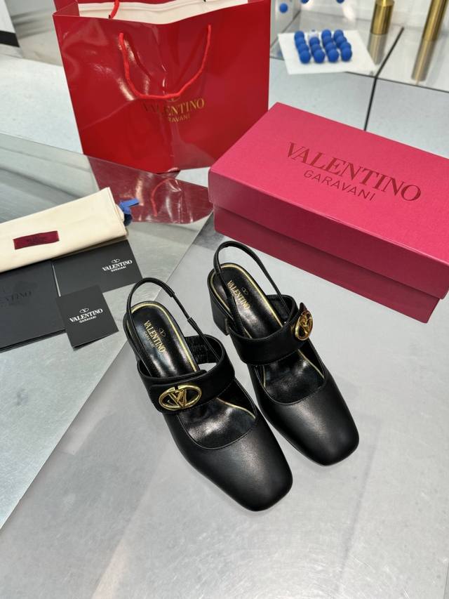 Factory p Rubber Sole Genuine Leather Sole Valentino New Women's Backless 12-Co