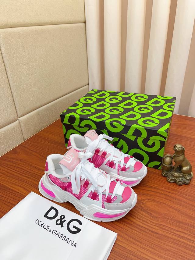 Price: Dg~ Men's casual shoes are now available. The upper is made of cowhide a