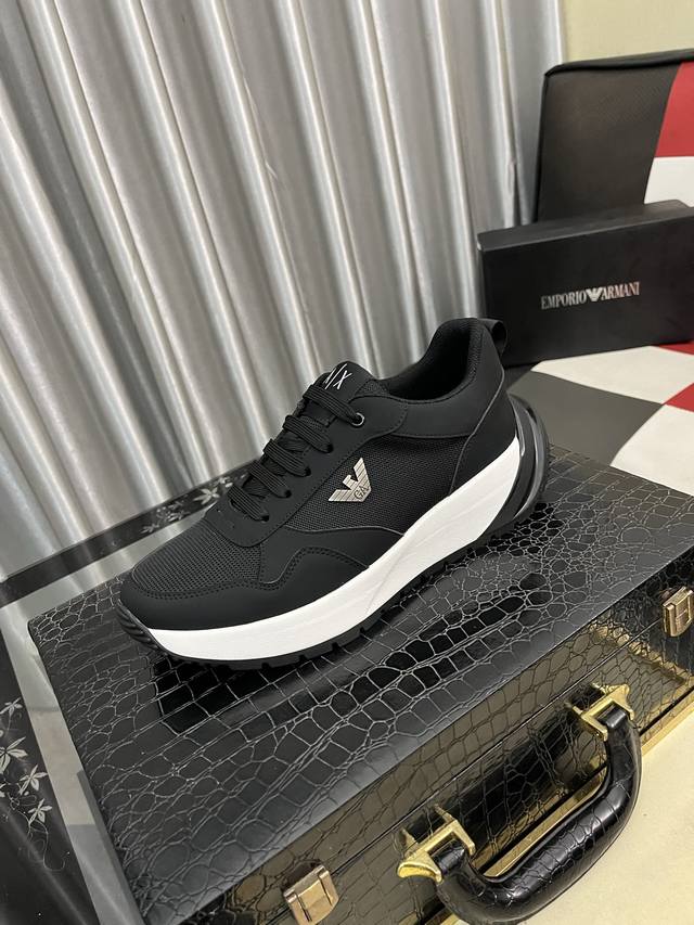 Factory Price: Armani's latest casual shoes are hot-selling, same style as the