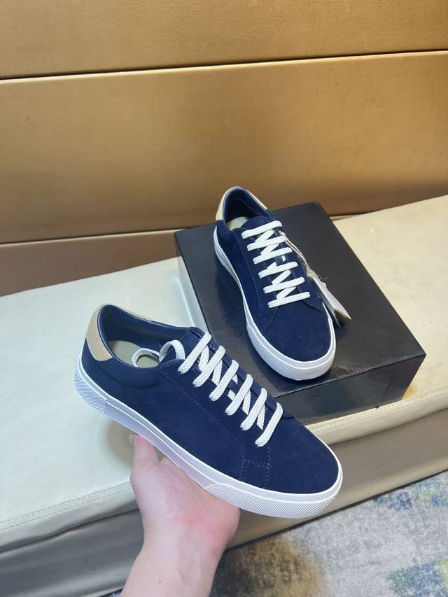 Bc New Arrival Brunello Cucinell* Low-top Sneakers. Classic yarn inspires the so