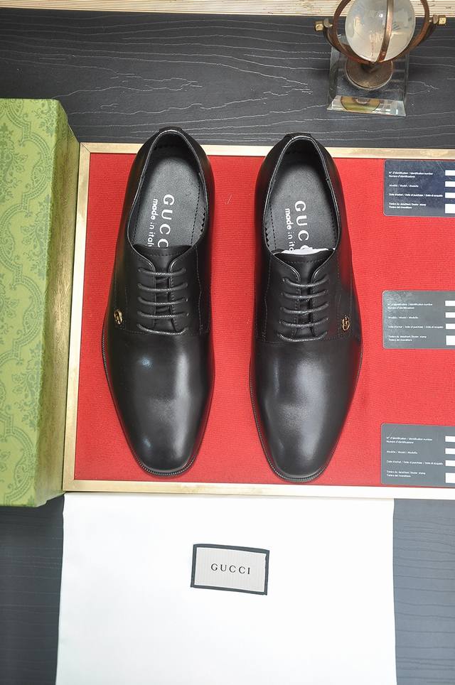Factory Price p Gucci, Italy's top luxury men's shoe giant, presents its new al