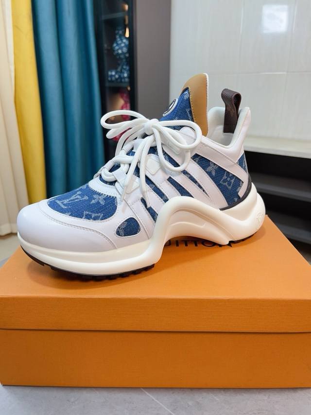 Factory Price p LV Archlight Couple Style Louis Vuitton Hardware Casual Sports