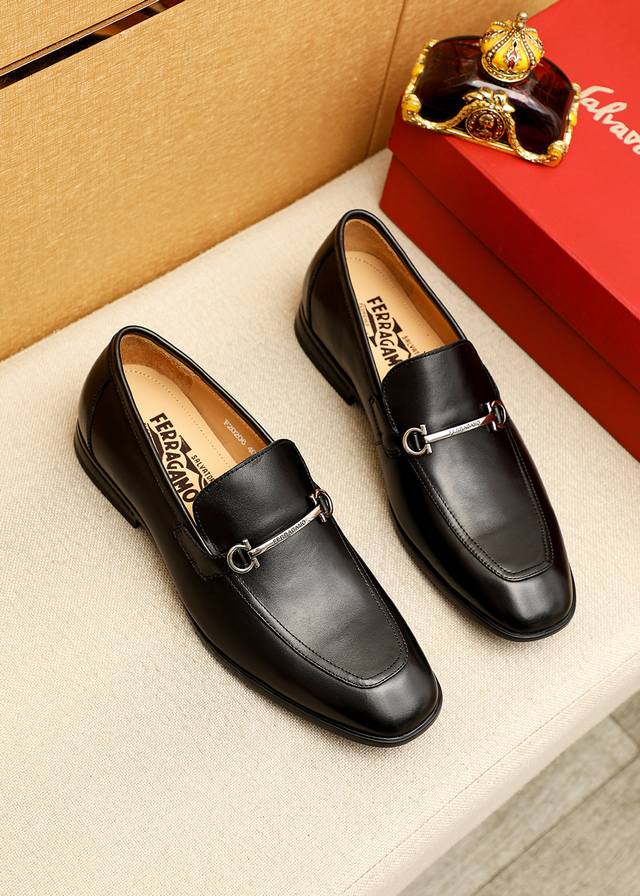 Product Trademark: Ferragamo Casual Leather Shoes True Sizes: 38-44, 45-46 (Cus