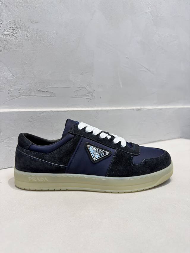 Factory Price (pp): Prada men's shoes, best-selling item in department stores,