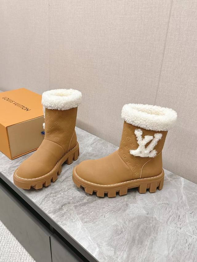 Women's Louis Vuitton Wool Ankle Boots are here! A classic that never goes out