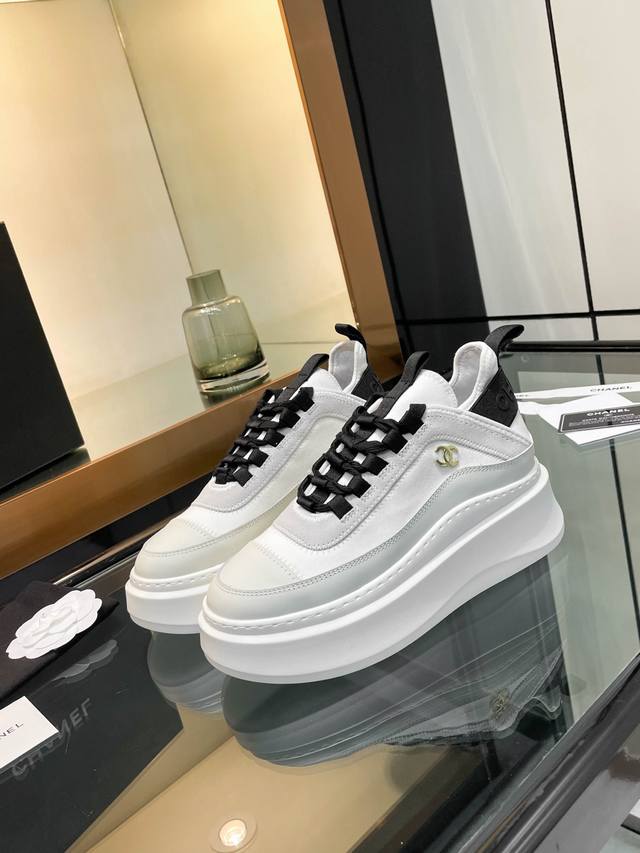 Chane 2025Ss Chanel's new favorite athletic shoe. Upper: Cowhide silk, suede, kn