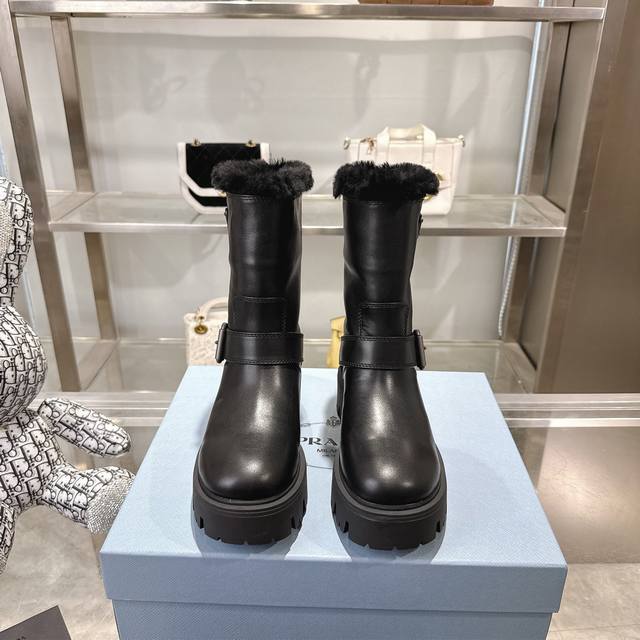 Heavyweight Prada Autumn/Winter Snow Boots, New Arrival, Thick-Soled, Non-Slip,