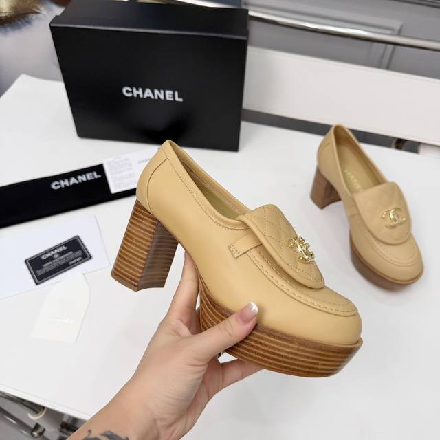 Factory direct price women's shoes sports original high version Chanel single s