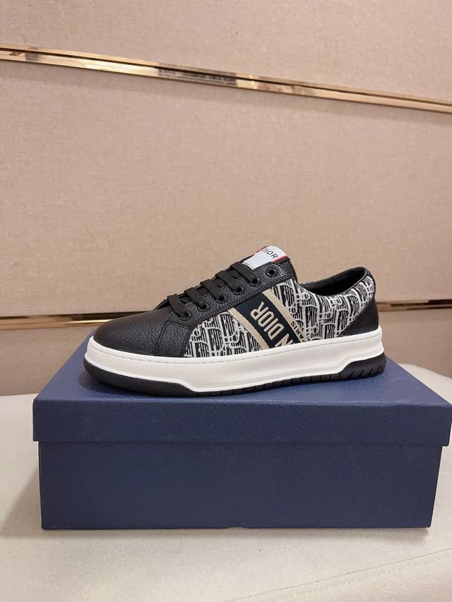 Factory direct price for men's sports shoes, original Dior new casual sports st