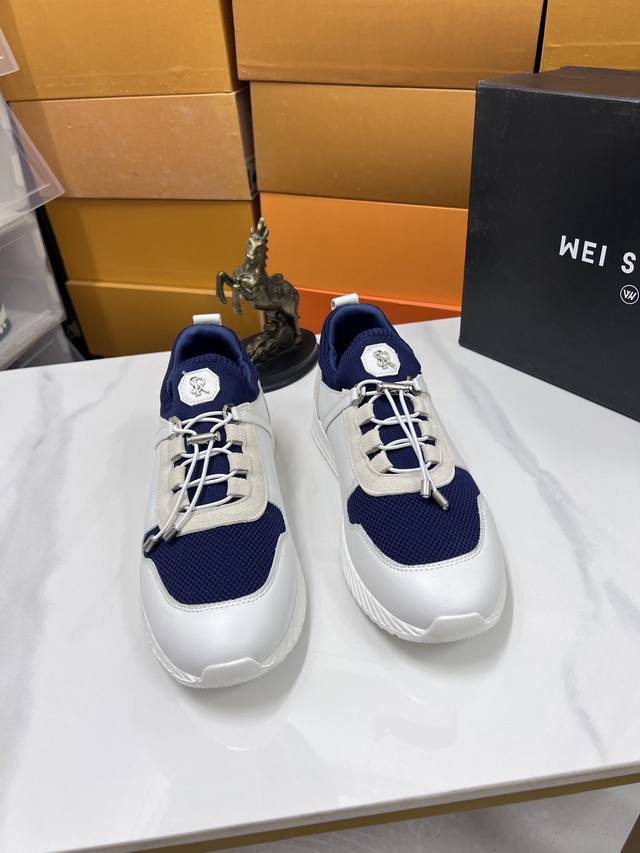 Factory direct price for men's sportswear, shoes, and athletic wear. Stefano Ri