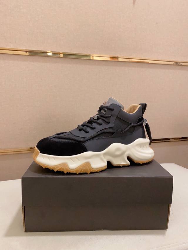 Factory direct price men's sports shoes, original high-end goods, Ugg latest fa