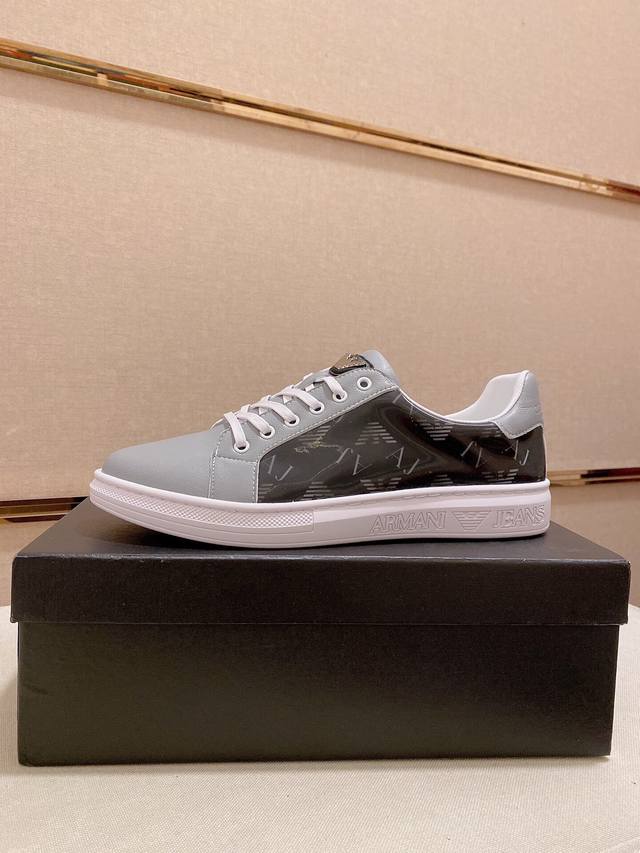 Factory direct price men's sports shoes, original Armani new popular style, 1:1