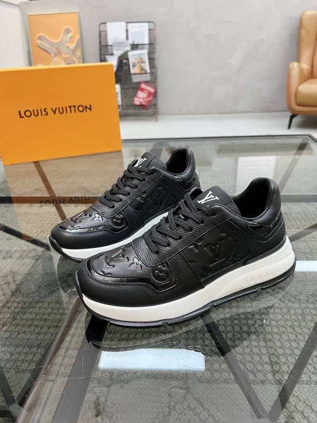 Factory direct price men's sports shoes, original L size, top-tier proxy purcha