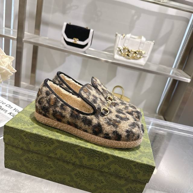 Factory direct price women's clothing, shoes, sportswear, original single, Gucc