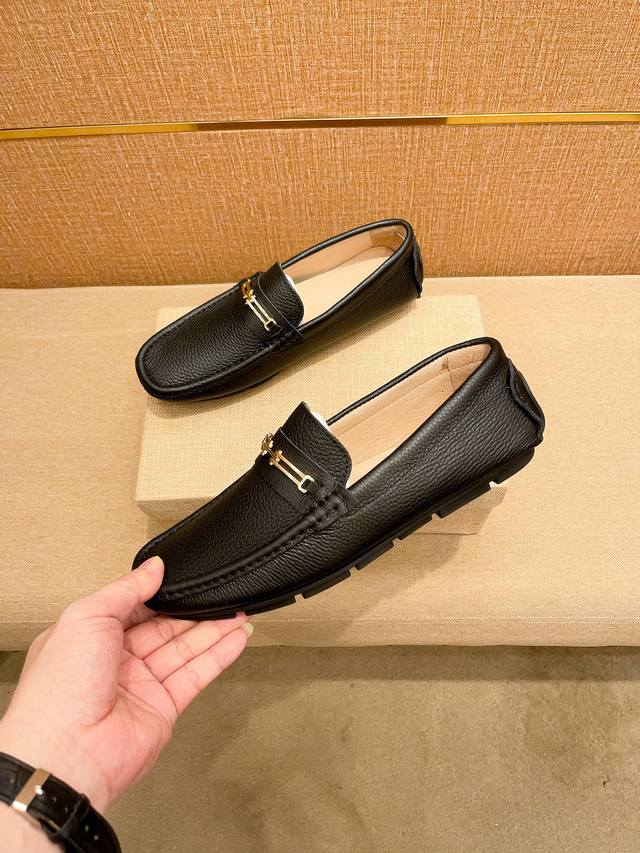 Factory direct price for men's sportswear and shoes, original single item. Tod'