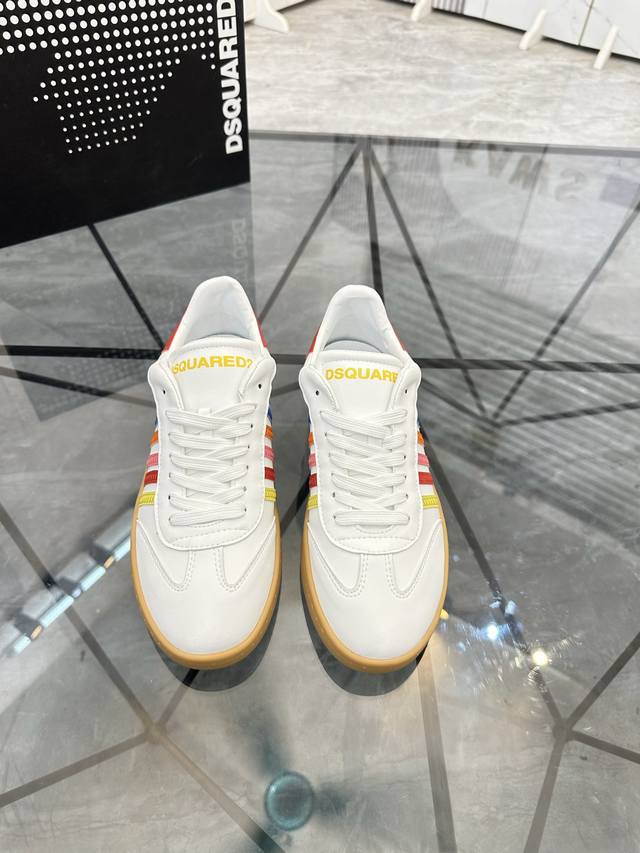 Factory direct price men's sports shoes original Product trademark: Dsquard D2