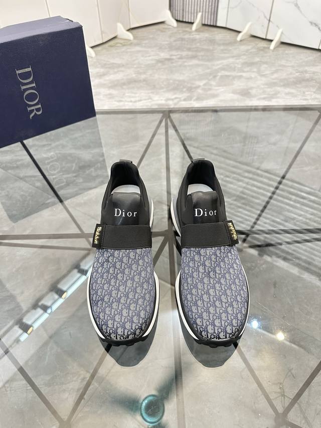 Factory direct price men's sports shoes original Product trademark: Dior* Dior*