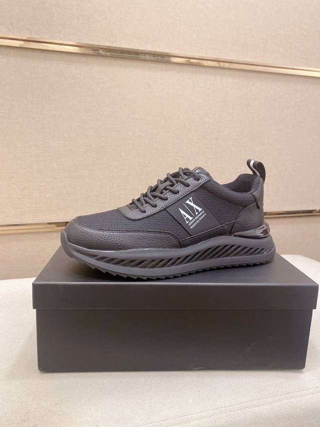 Factory direct price for men's sports shoes, original Armani model, new arrival