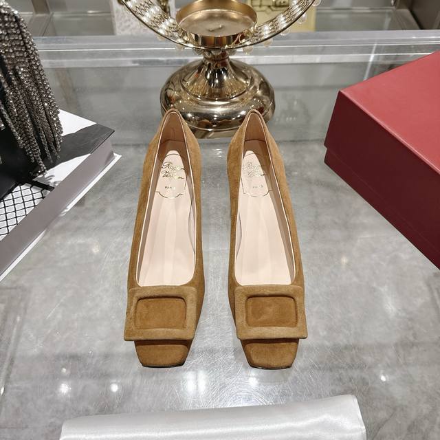 Factory direct price women's sports shoes original single RV new square buckle