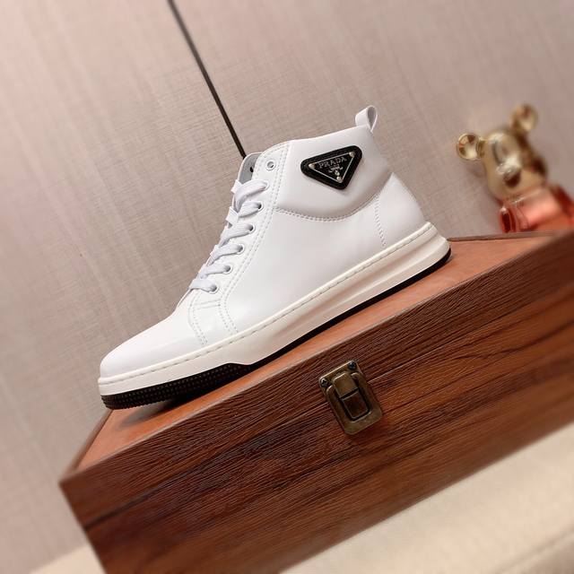 High-top New Arrival: Factory Price Prada* Latest Hot-Selling Casual Shoes, Top