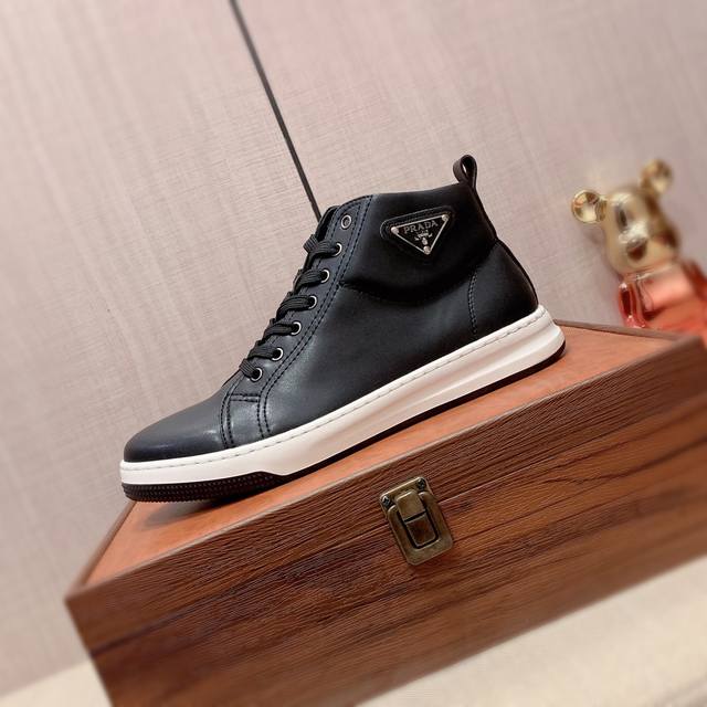 High-top New Arrival: Factory Price Prada* Latest Hot-Selling Casual Shoes, Top