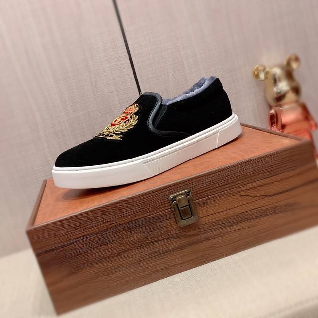 New Gucci Casual Shoes: Top-tier luxury brand, sourced directly from authorized