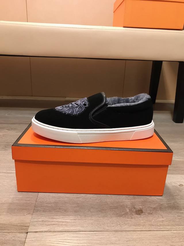 Factory Price p Gucci New Men's Shoes, a high-end brand, the latest fashionable