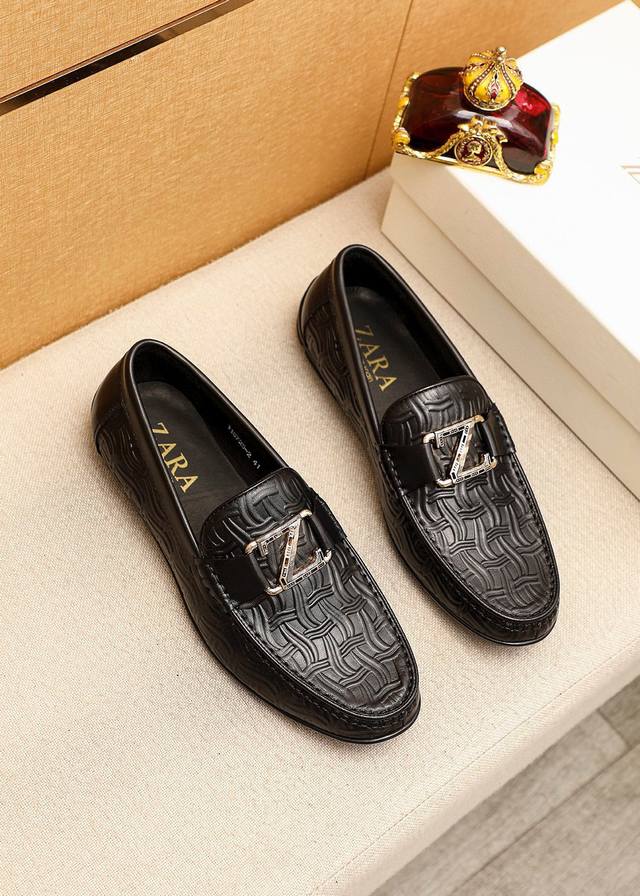 Product Trademark: Louis Vuitton Loafers True to Size: 39-44, 38.45 (Custom Mad