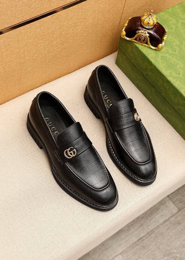 Product Brand: Gucci Casual Leather Shoes True Sizes: 38-44, 45-46 (Custom Made