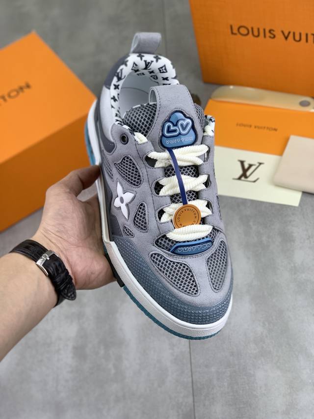 Factory direct price, new LV Trainer sneakers are now available. This LV Traine