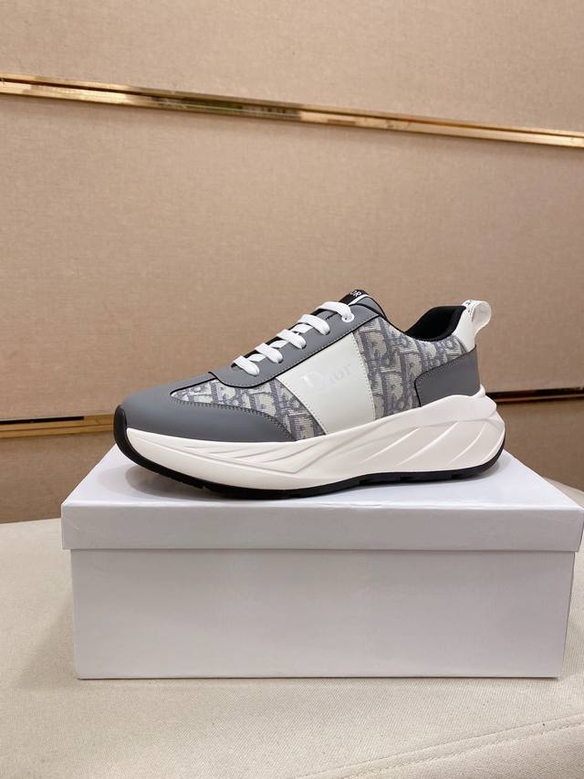 Factory direct price Dior new casual sportswear men's shoes, brand new spring/s