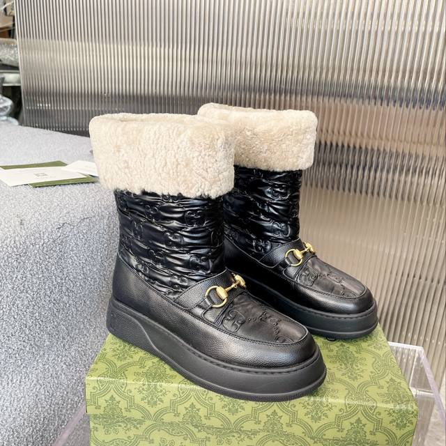 Gucci Paris Fashion Week China 2022 Merino Sheepskin Sheepskin Snow Boots, jacqu