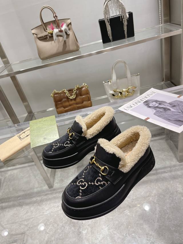 Gucci Paris Fashion Week China 2022 Merino Sheepskin Sheepskin Low-Cut Snow Boot