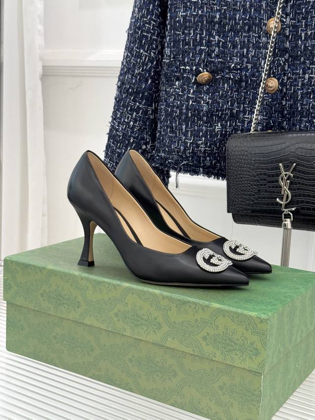Factory Price Gucci 26Wf Early Spring Rhinestone Pointed Toe High Heels Tracing