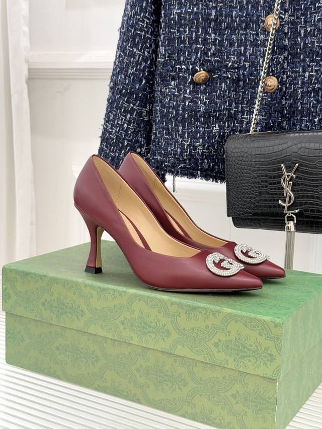 Factory Price Gucci 26Wf Early Spring Rhinestone Pointed Toe High Heels Tracing