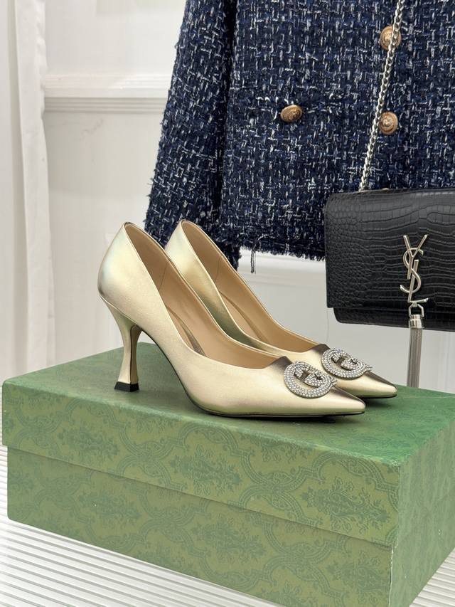 Factory Price Gucci 26Wf Early Spring Rhinestone Pointed Toe High Heels Tracing
